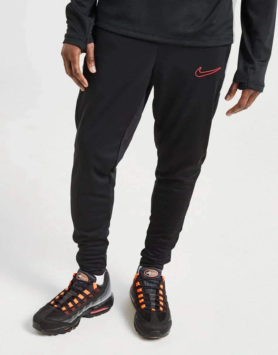 Pantalones deportivos Nike Academy